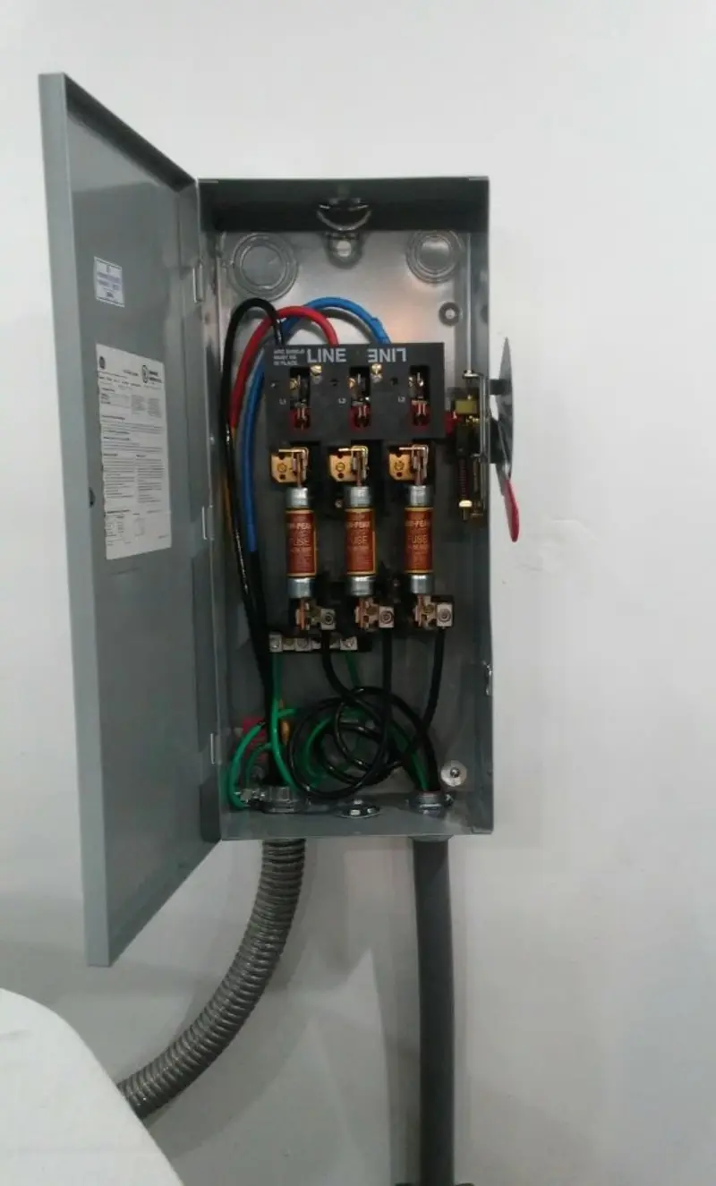 Three-phase disconnect switch installed for Electrical Wiring & Rewiring in Royal Oak